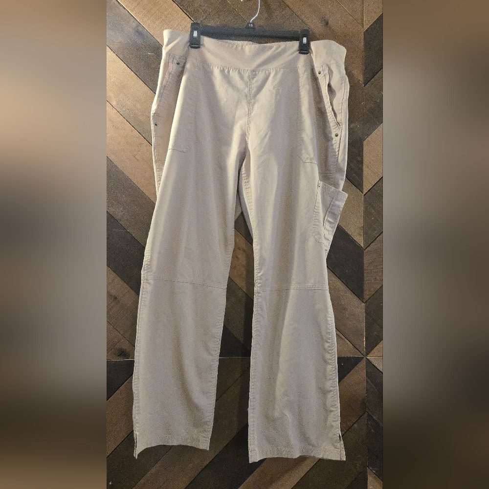 Healing Hands Tan Yoga Scrub Pants
